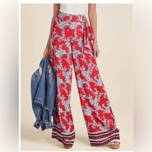 VENUS Pants - VENUS Red and White Paisley Wide Leg Pants SzM